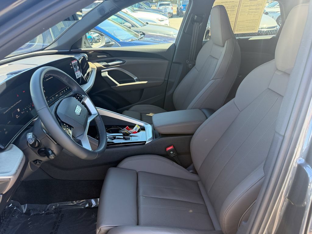 Used 2025 Audi Q5 Premium Plus AWD/4WD image 13