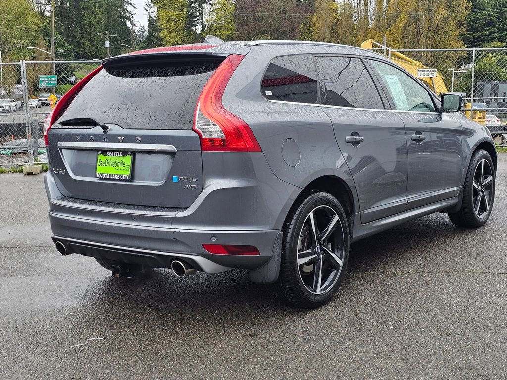 Used 2016 Volvo XC60 T6 R-Design Platinum w/ Climate Package image 7