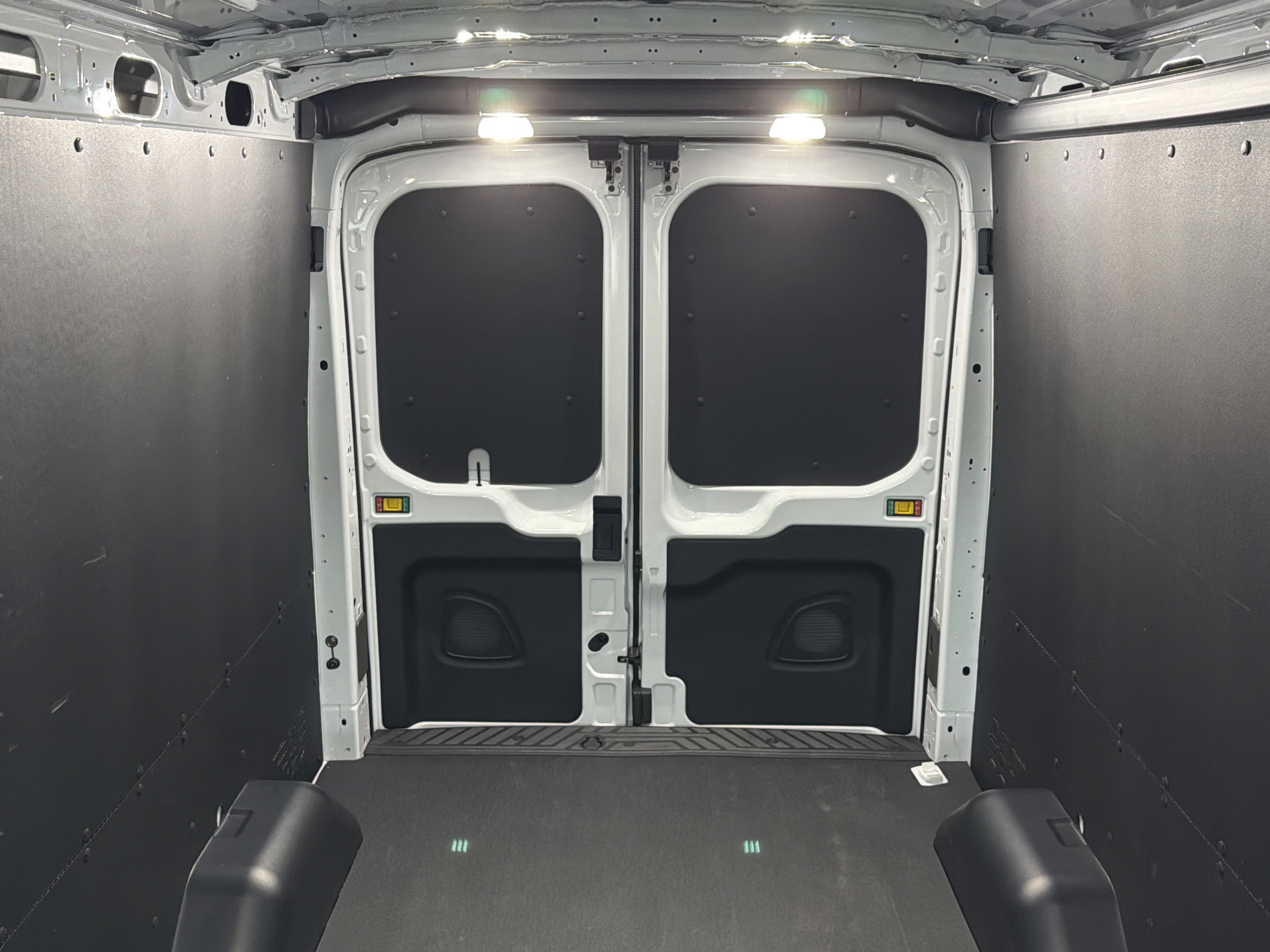 New 2025 Ford E-Transit 148 Medium Roof w/ Load Area Protection Package RWD image 23