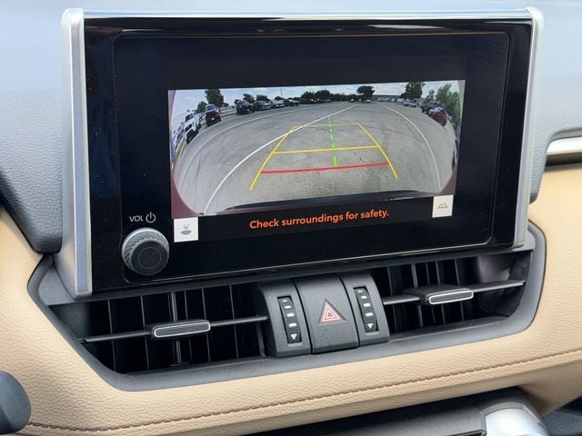Used 2025 Toyota RAV4 XLE Premium FWD image 17