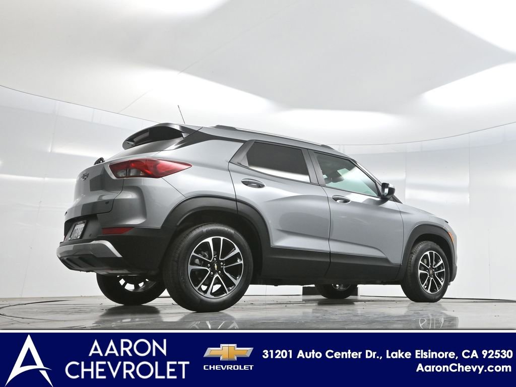 New 2025 Chevrolet TrailBlazer LT w/ Convenience Package FWD image 55