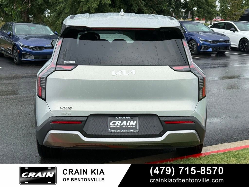 New 2026 Kia EV9 Light RWD image 6