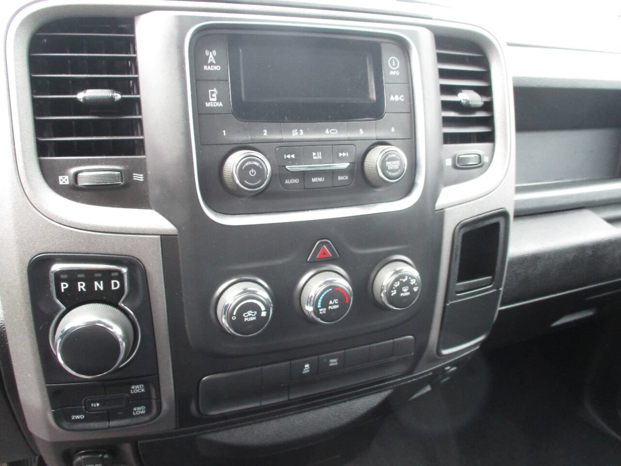 Used 2019 RAM 1500 ST w/ SXT Plus Group AWD/4WD image 21