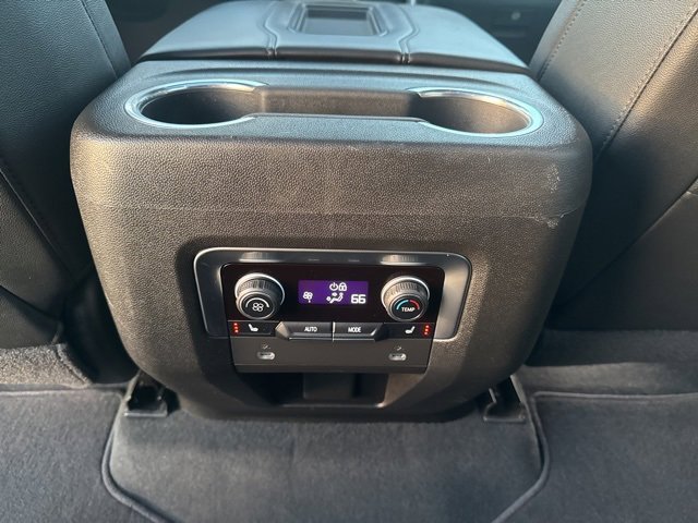 Used 2021 Chevrolet Tahoe LT w/ LT Signature Package image 23