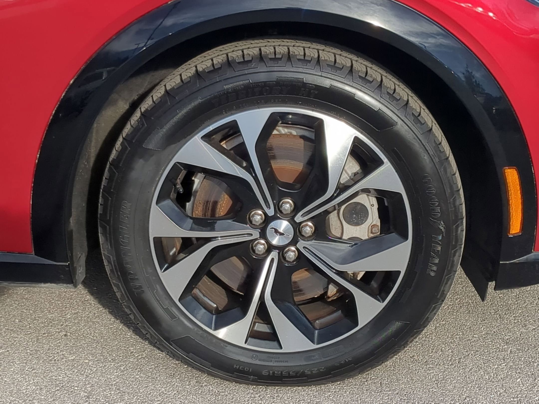 Used 2023 Ford Mustang Mach-E Premium image 9