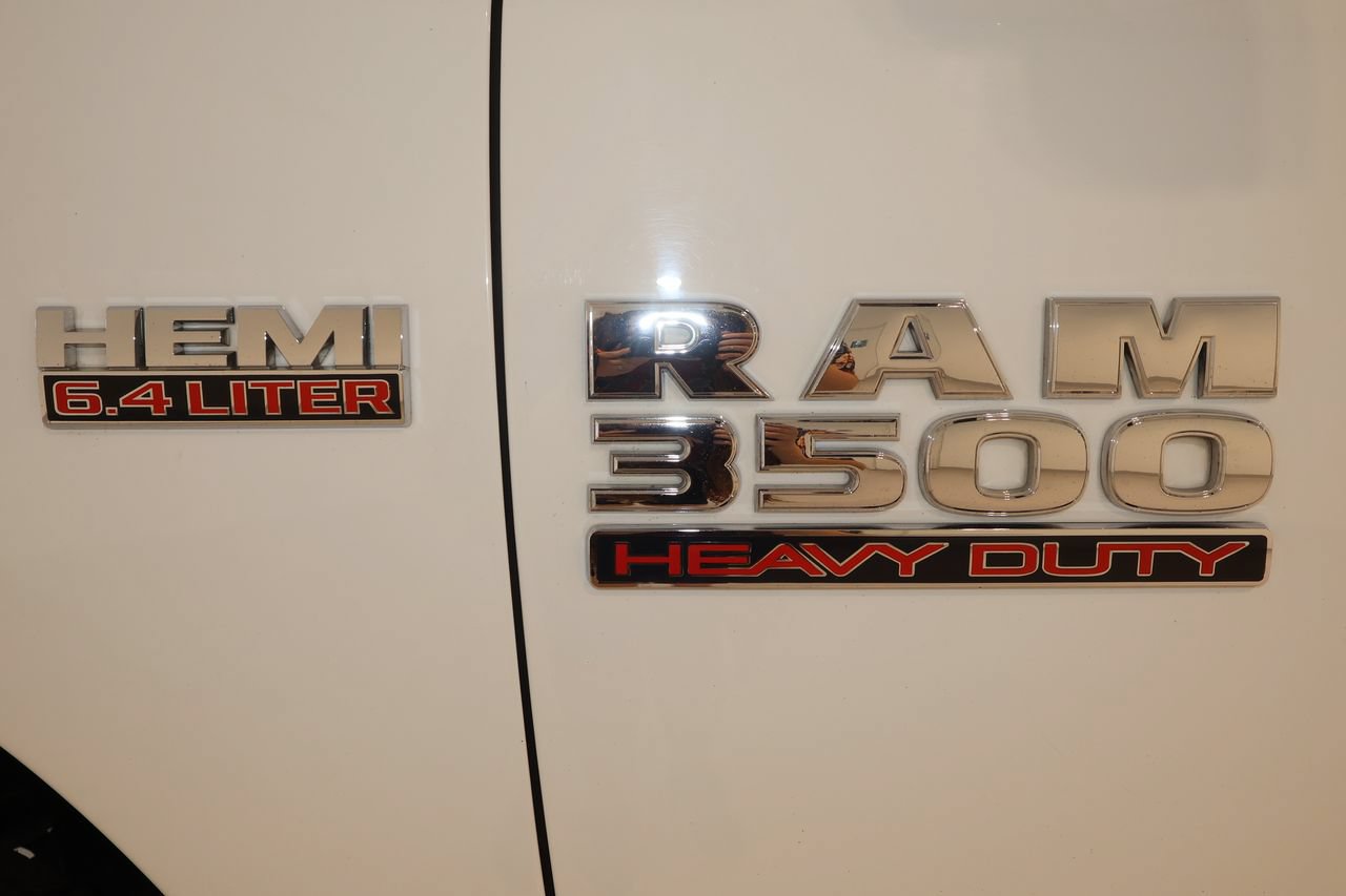 Used 2015 RAM 3500 Tradesman AWD/4WD image 20