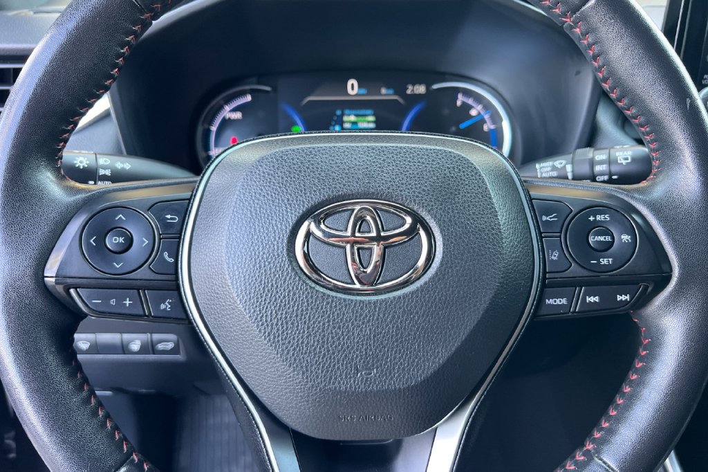 Certified 2021 Toyota RAV4 SE w/ Weather & Moonroof Package AWD/4WD image 26