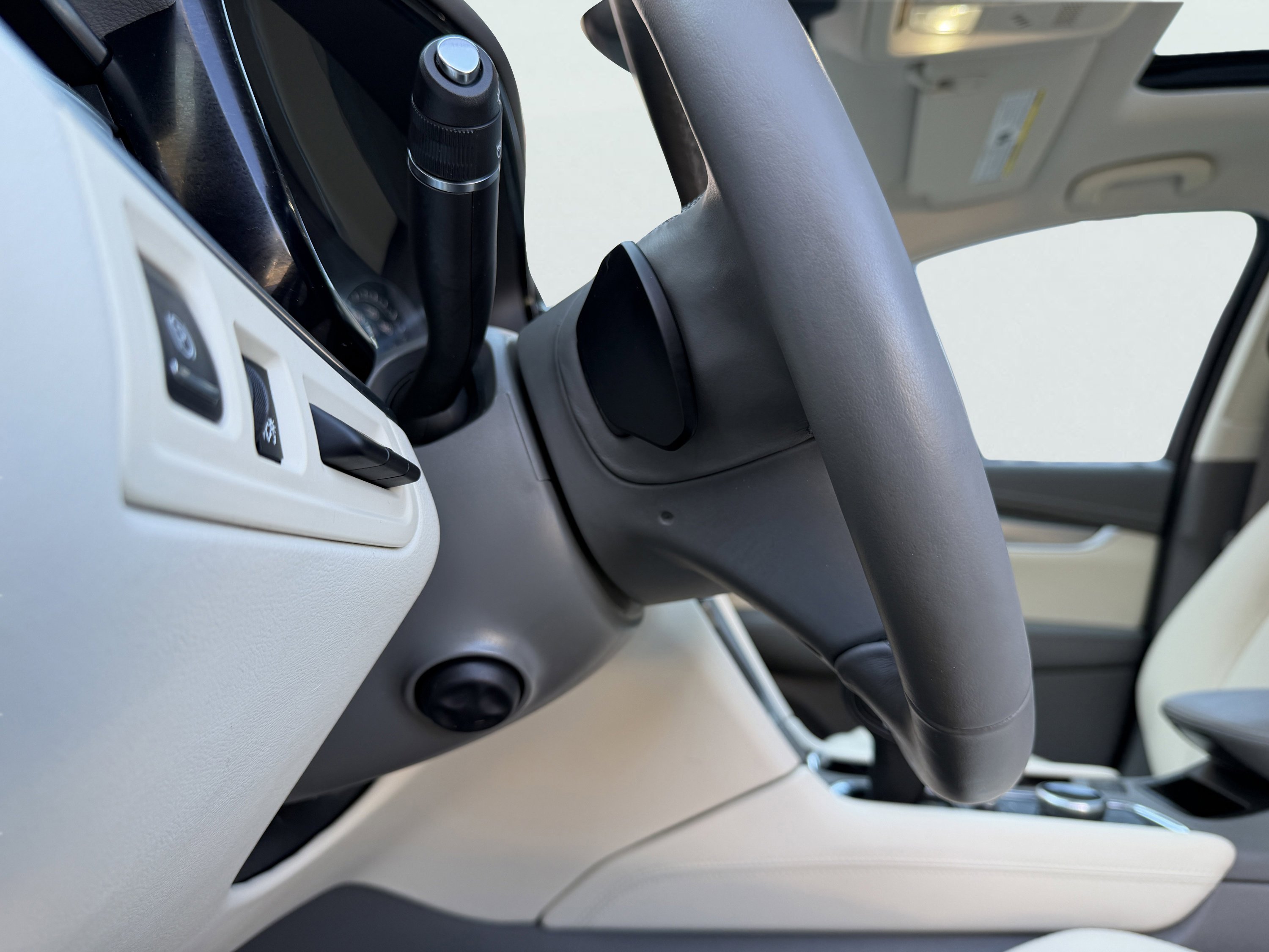 Used 2024 Cadillac XT5 Premium Luxury w/ Technology Package image 38