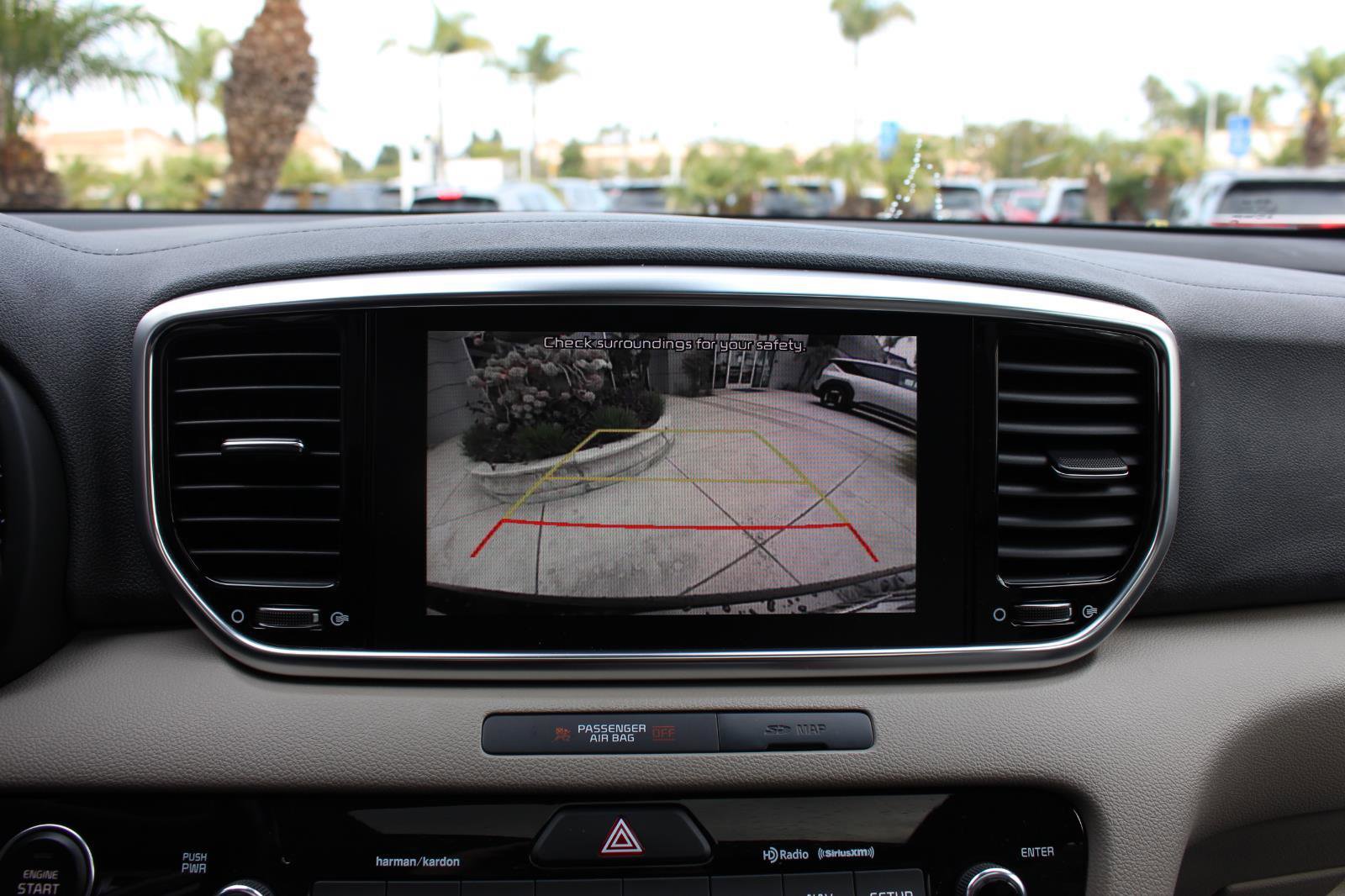 Certified 2022 Kia Sportage EX w/ EX Technology Package image 19