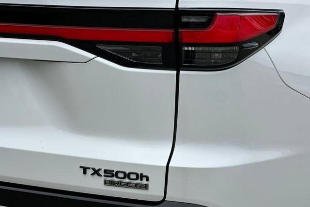 New 2026 Lexus TX 500h AWD image 7