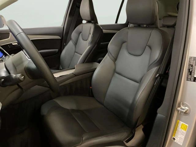 Used 2025 Volvo XC90 B5 Core AWD/4WD image 78