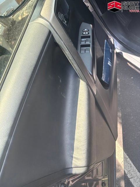 Used 2017 Toyota RAV4 XLE FWD image 17