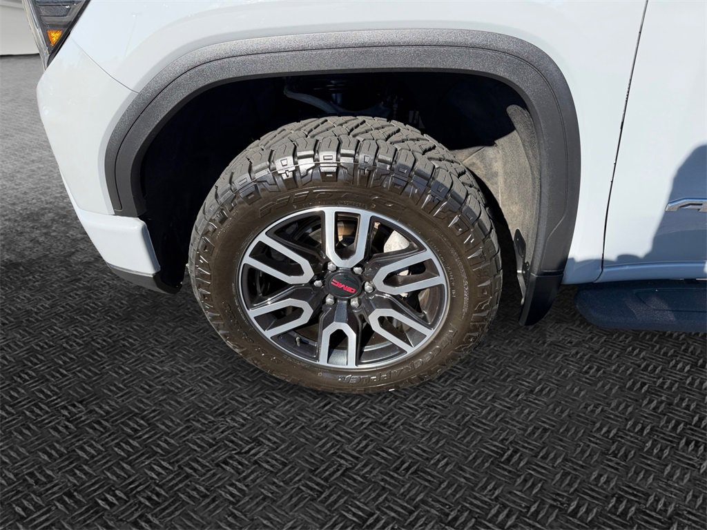 Certified 2024 GMC Sierra 1500 AT4 w/ Technology Package image 10