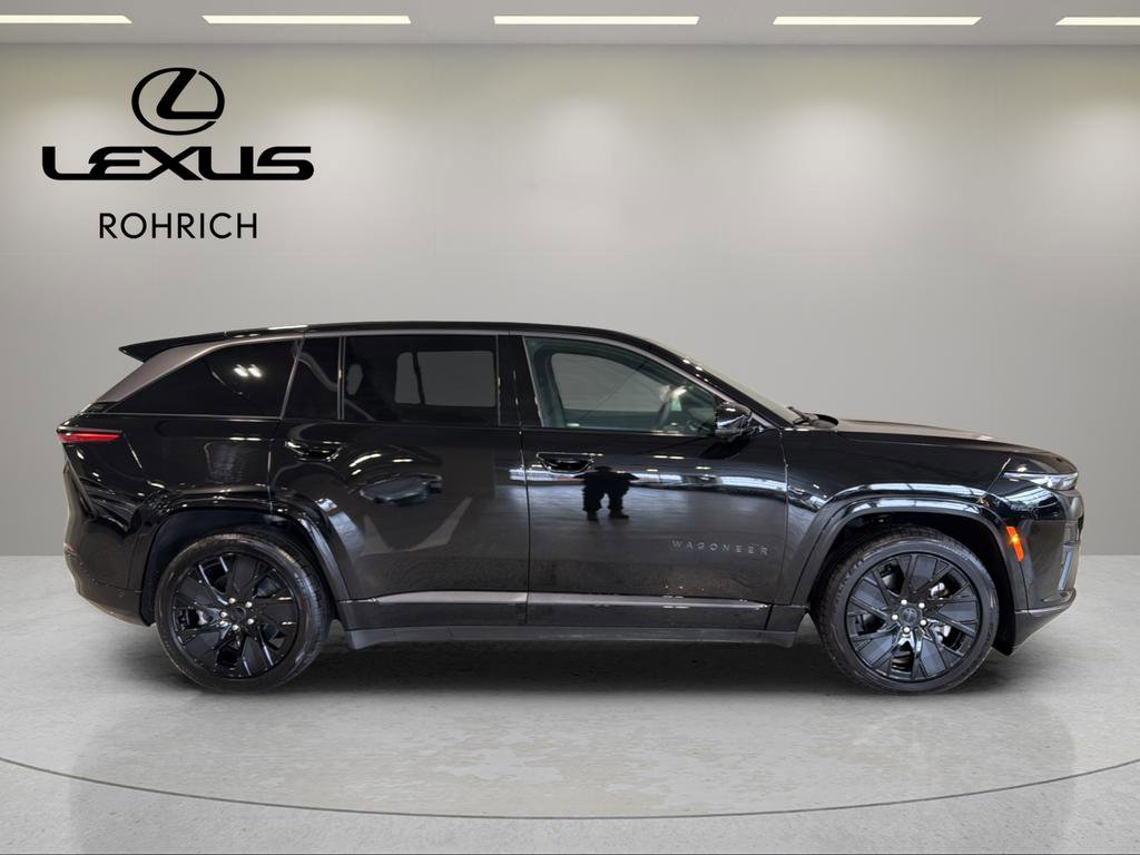 Used 2025 Jeep Wagoneer S Limited image 5