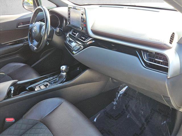 Used 2019 Toyota C-HR Limited FWD image 20