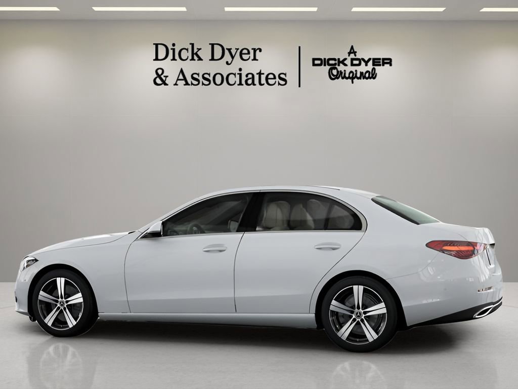 Used 2025 Mercedes-Benz C 300 Sedan image 27