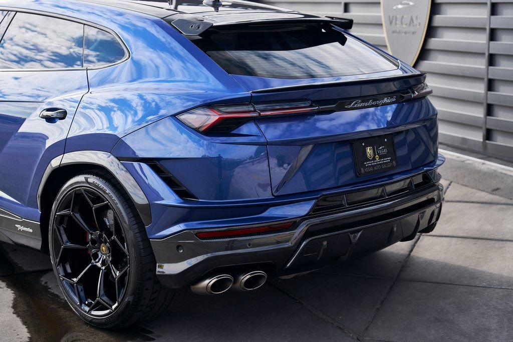 Used 2024 Lamborghini Urus Performante image 16