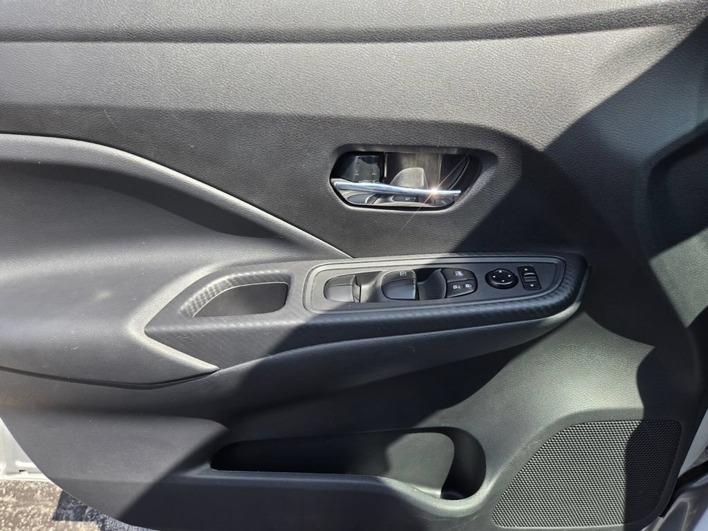 Certified 2025 Nissan Versa SV FWD image 34