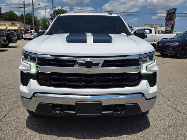 Used 2024 Chevrolet Silverado 1500 LT AWD/4WD video 2
