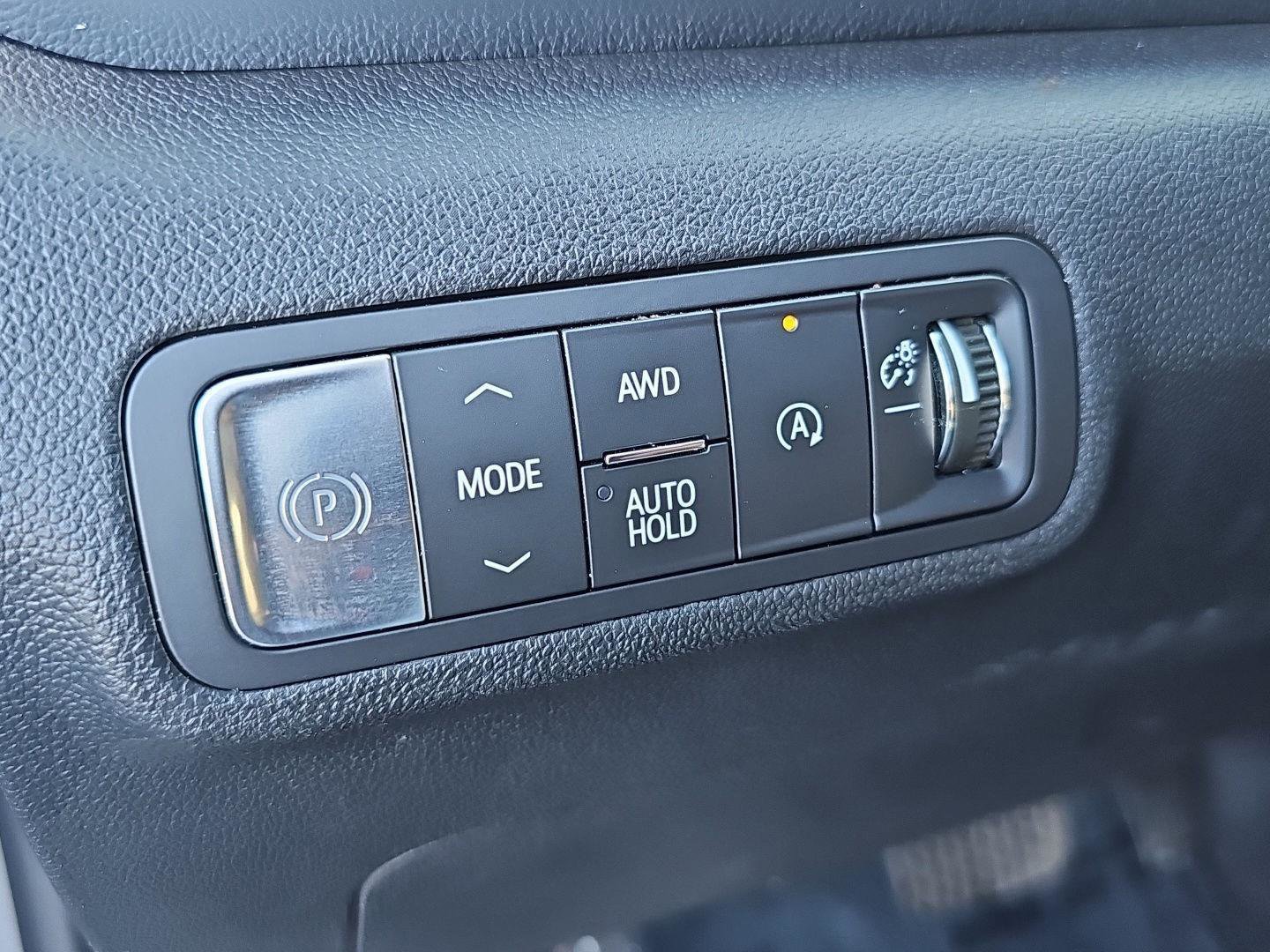 Used 2025 GMC Terrain Elevation image 23