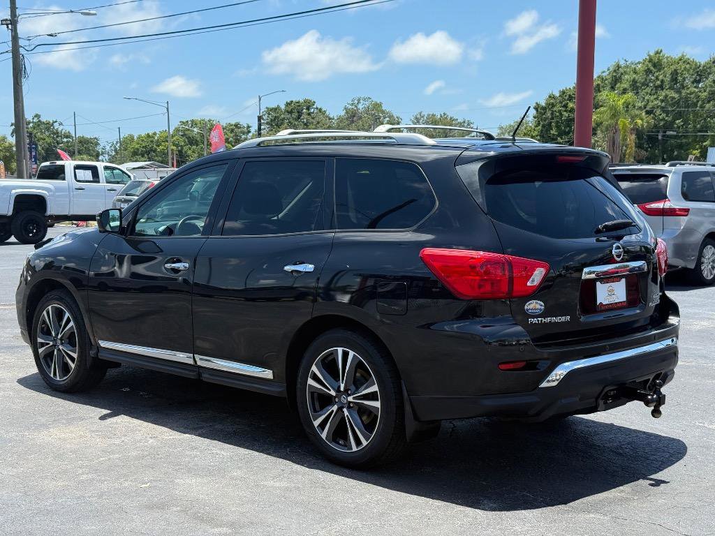 Used 2017 Nissan Pathfinder Platinum w/ Cargo Package image 7