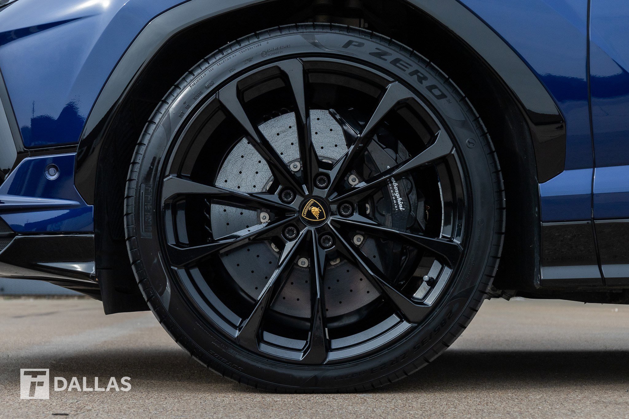 Used 2024 Lamborghini Urus S image 8