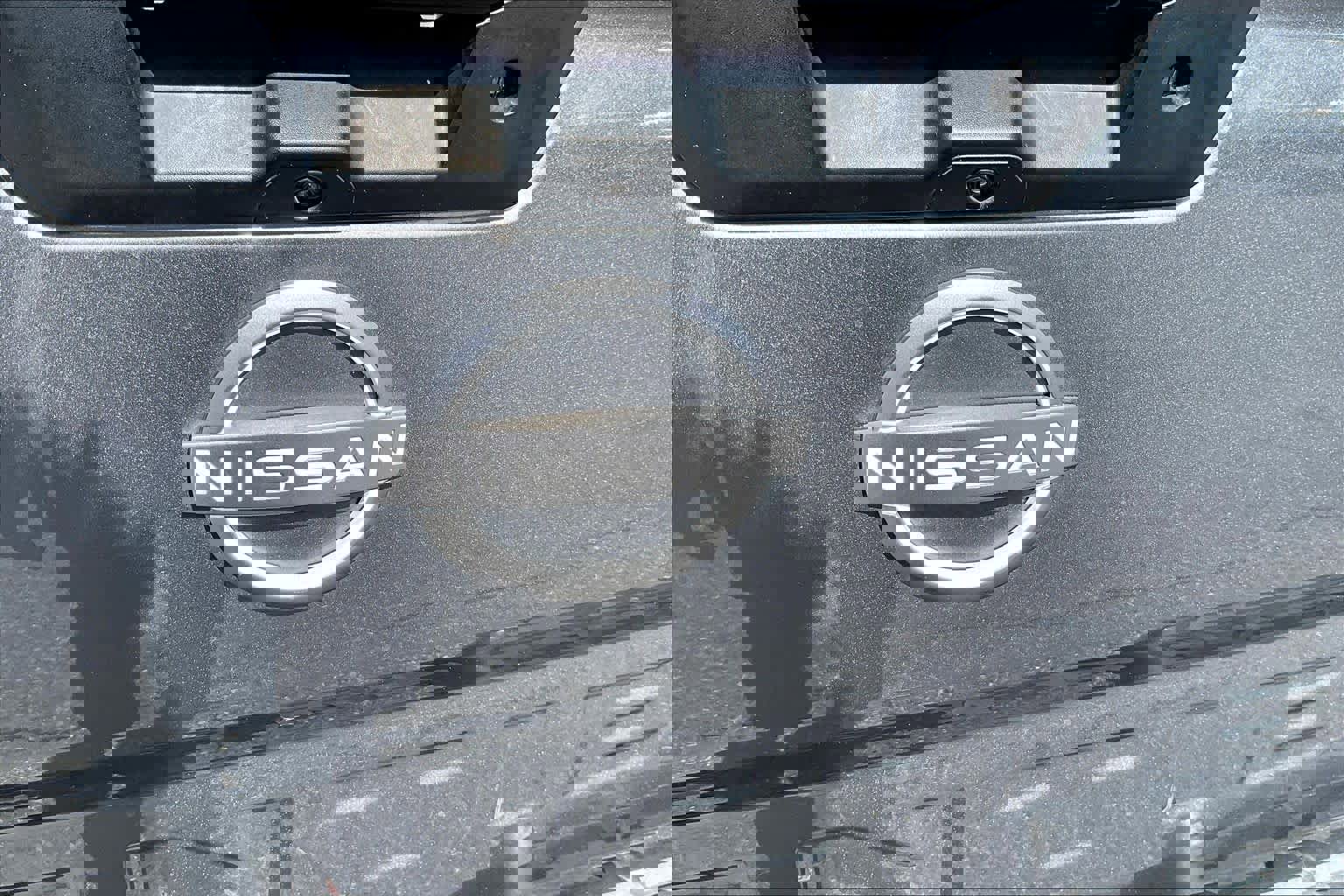 Used 2023 Nissan Frontier SV w/ Technology Package image 30