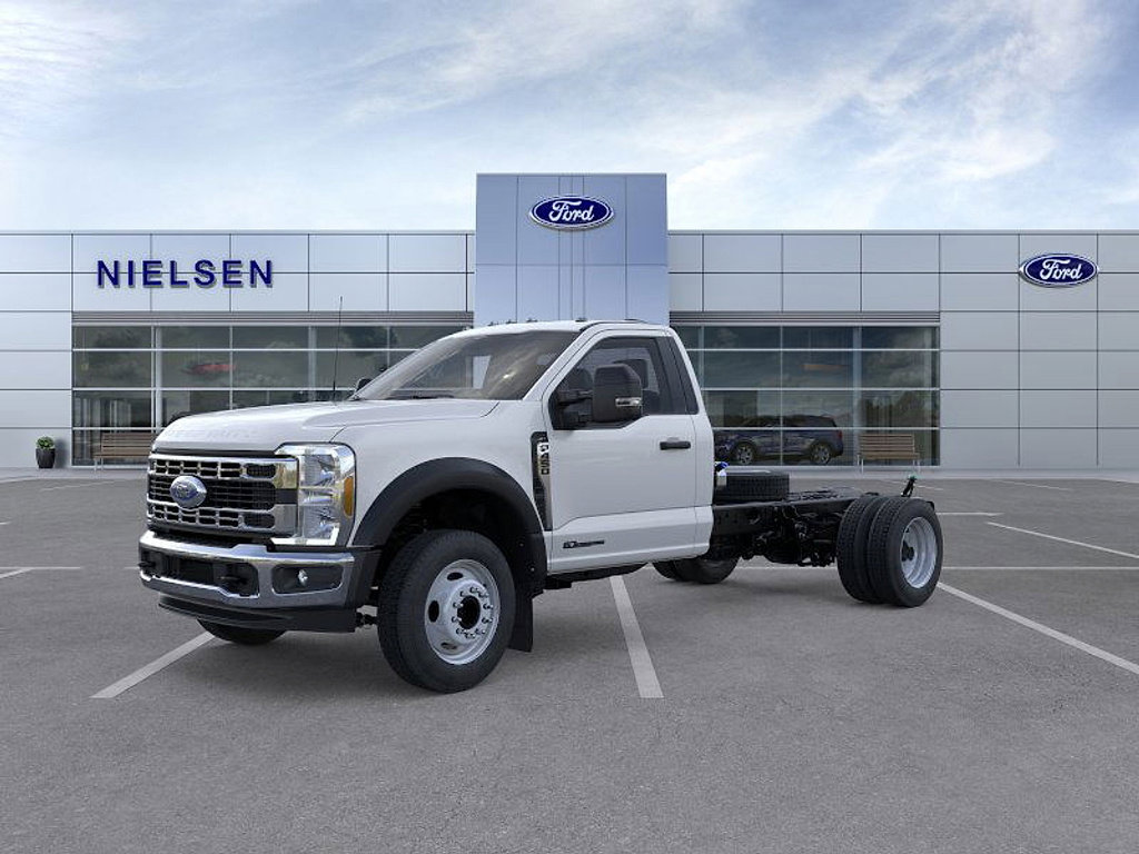 New 2026 Ford F450 XLT w/ XLT Value Package