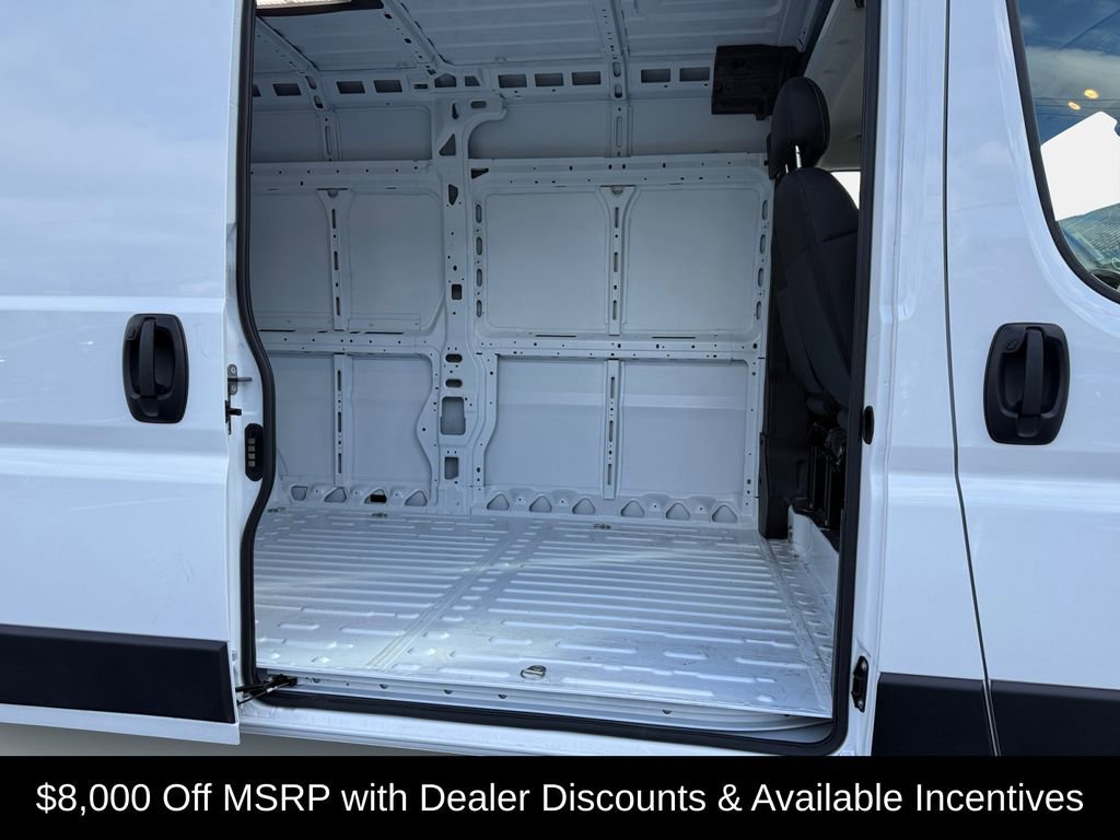 New 2026 RAM ProMaster 3500 w/ Premium Convenience Group FWD image 31
