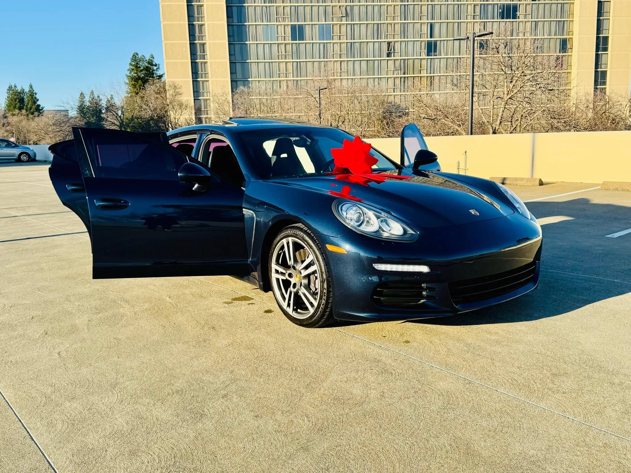 Used 2016 Porsche Panamera Edition RWD image 47