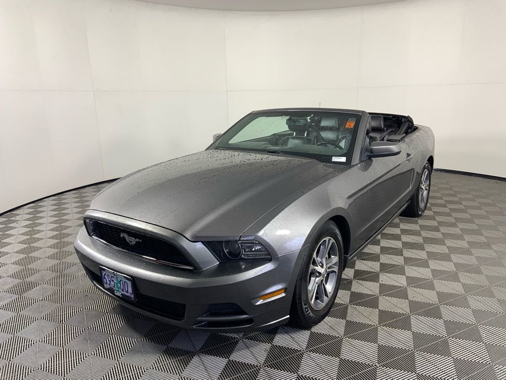 Used 2014 Ford Mustang Premium image 13