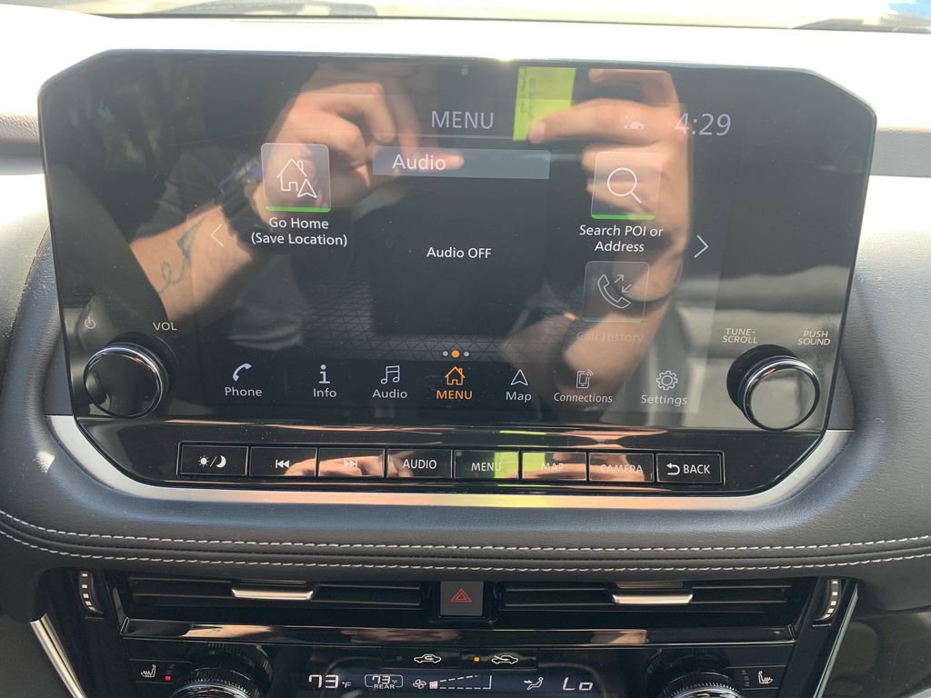 Used 2023 Nissan Rogue SL w/ SL Premium Package image 21