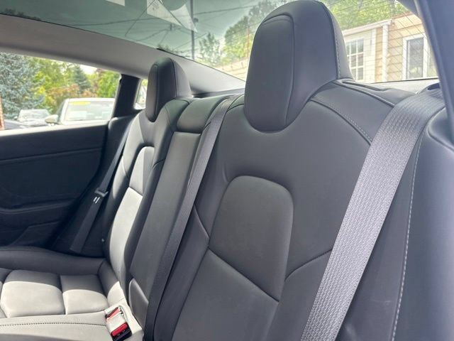 Used 2018 Tesla Model 3 Long Range RWD image 13