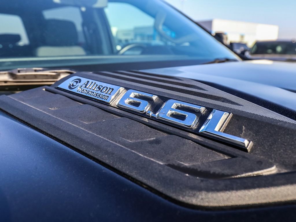 Used 2025 Chevrolet Silverado 2500 LT w/ Convenience Package image 15