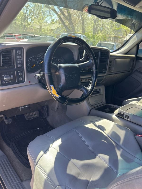 Used 2001 Chevrolet Silverado 1500 LT w/ Off-Road Chassis Pkg AWD/4WD image 2