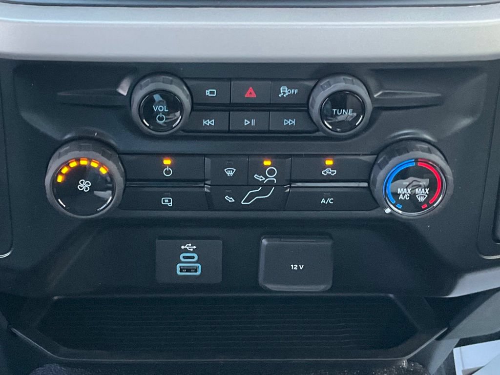 New 2026 Ford F250 XL w/ 360-Degree Camera Package RWD image 26