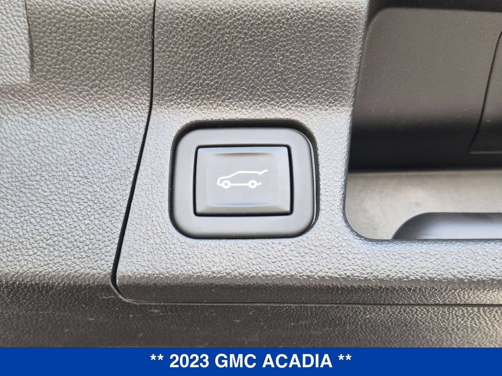 Used 2023 GMC Acadia SLT w/ Technology Package AWD/4WD image 36