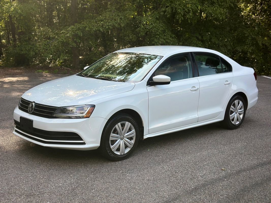 Used 2017 Volkswagen Jetta S w/ Jetta S Cold Weather Package image 3