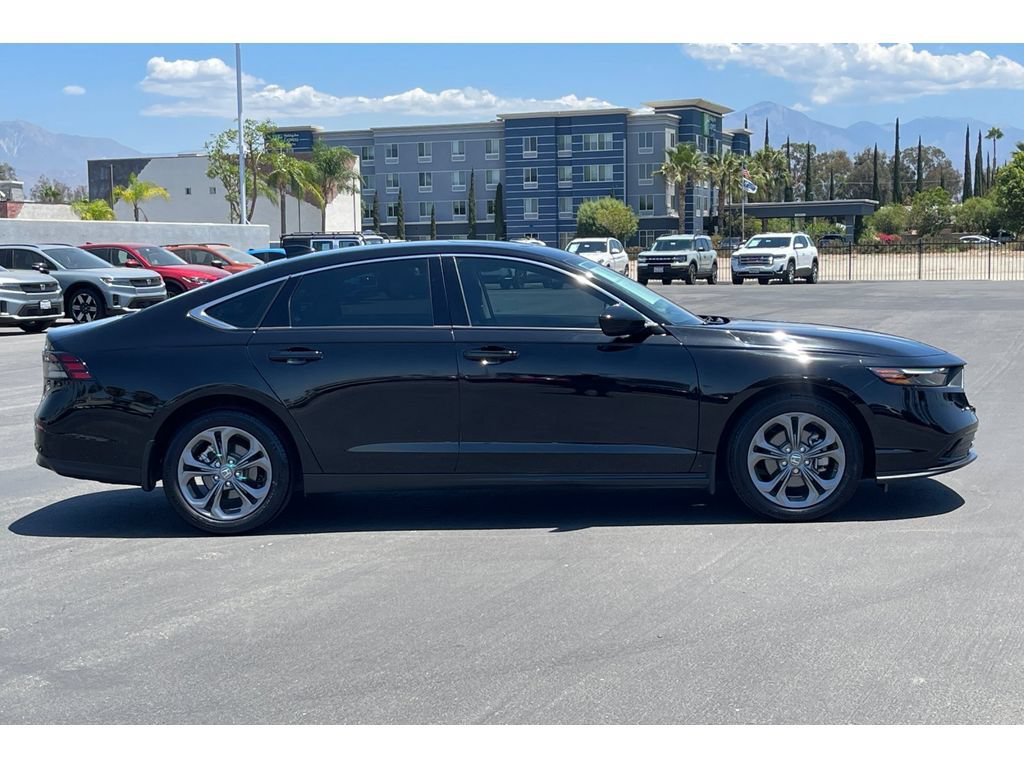 Certified 2024 Honda Accord EX image 7