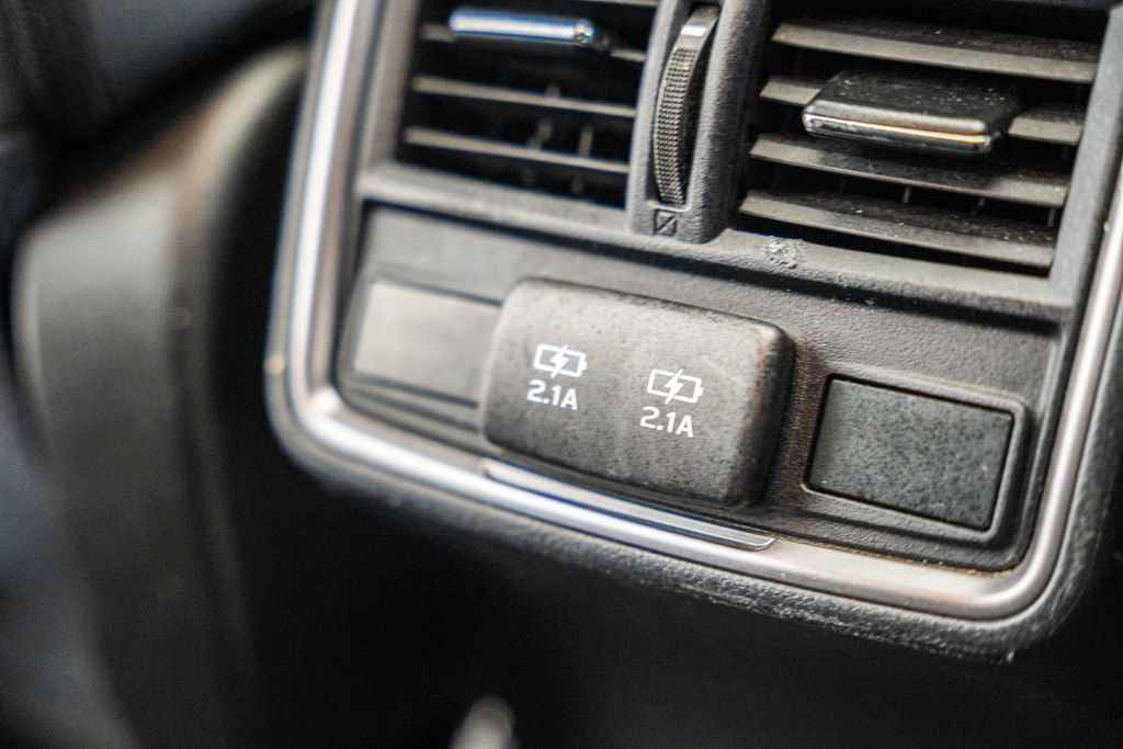 Used 2020 Subaru Forester Premium AWD/4WD image 36
