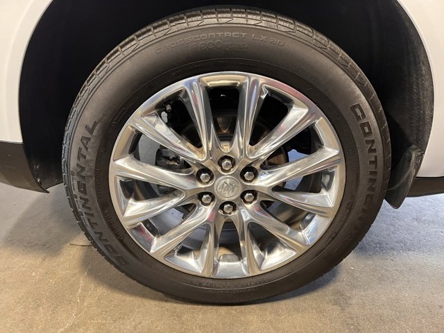 Used 2019 Buick Enclave Premium w/ Experience Buick Package image 28