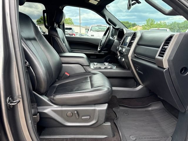 Used 2020 Ford Expedition Max XLT w/ Equipment Group 202A AWD/4WD image 10