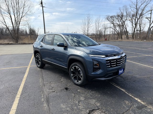 New 2026 Chevrolet Equinox LT AWD/4WD image 3