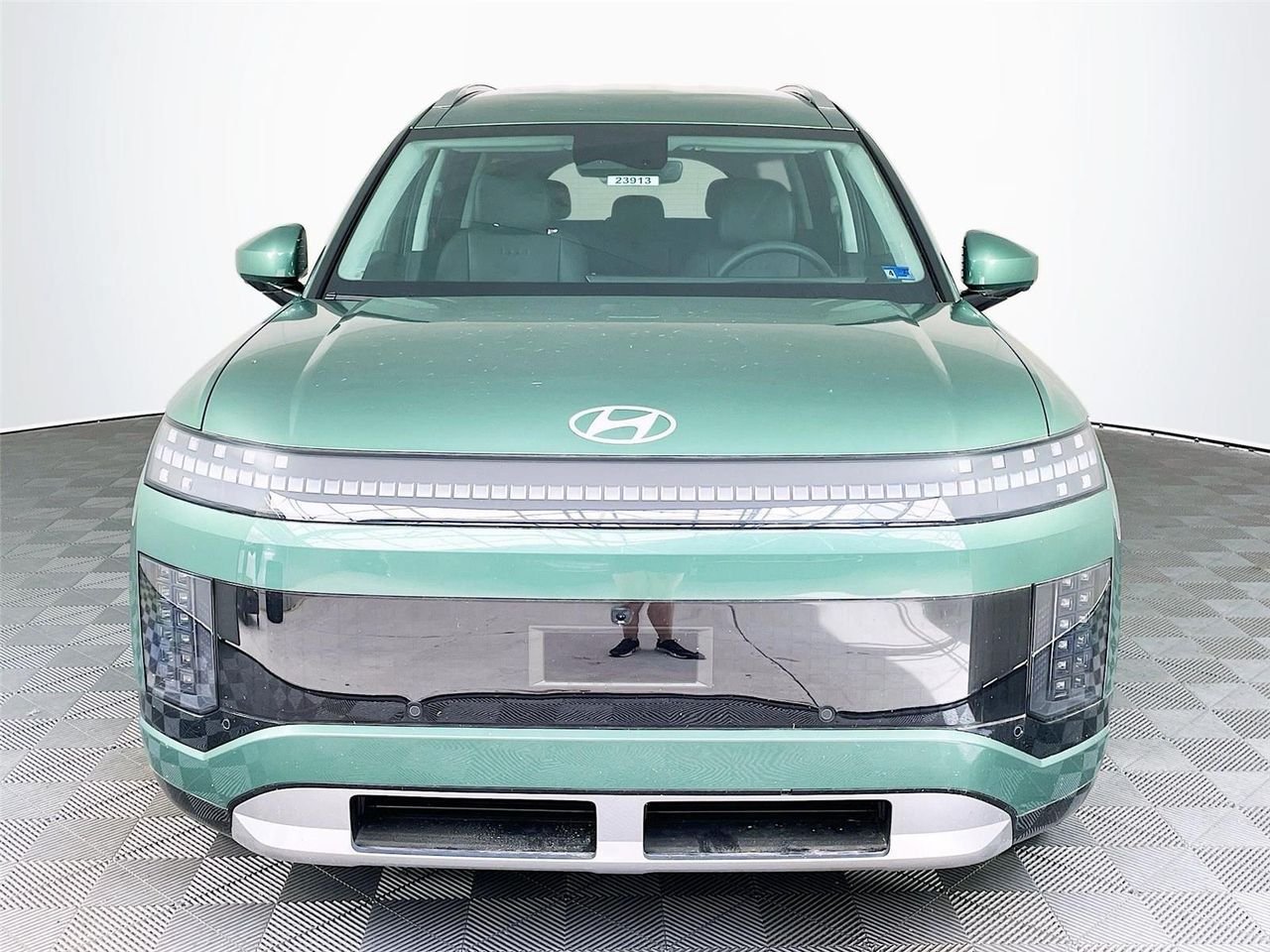 New 2026 Hyundai Ioniq 9 SEL AWD/4WD image 2