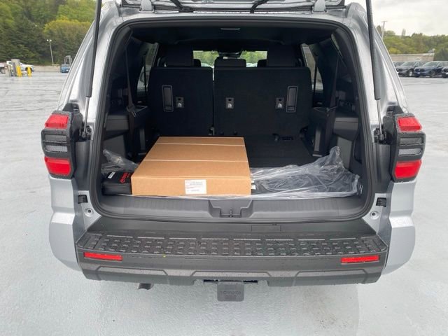 New 2026 Toyota 4Runner SR5 image 12