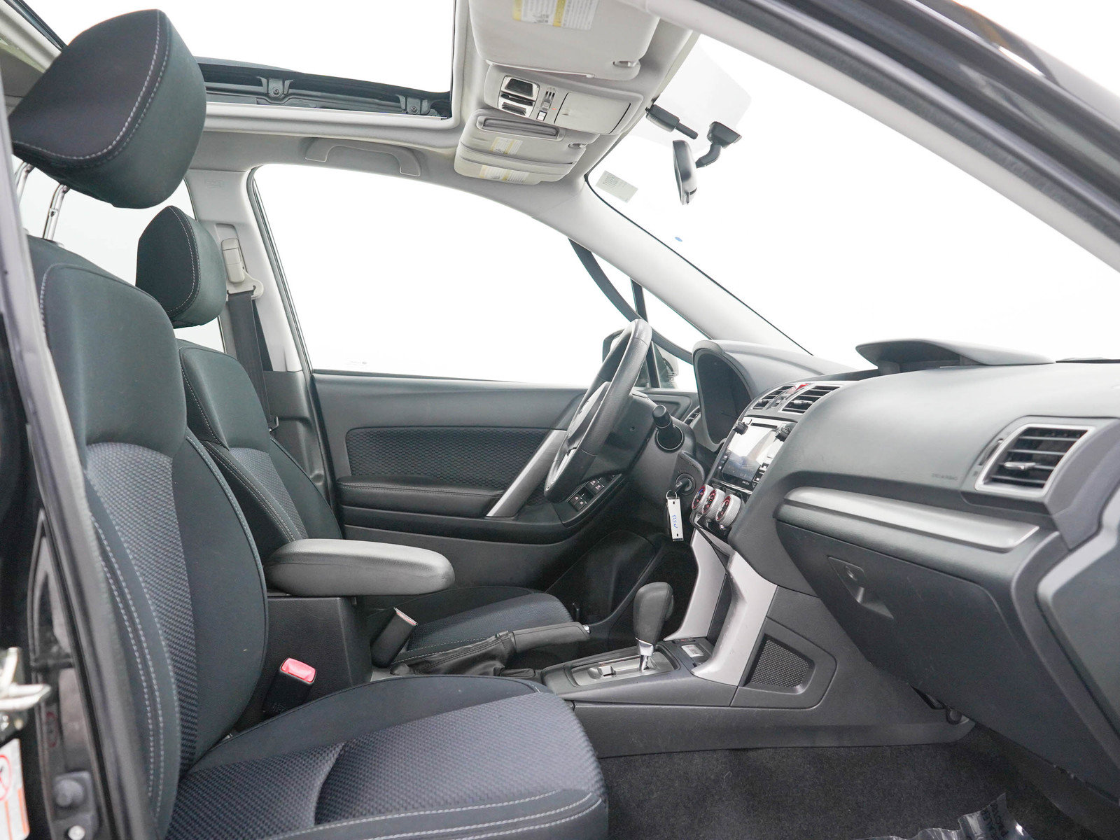 Used 2017 Subaru Forester 2.5i Premium w/ All-Weather Package AWD/4WD image 12