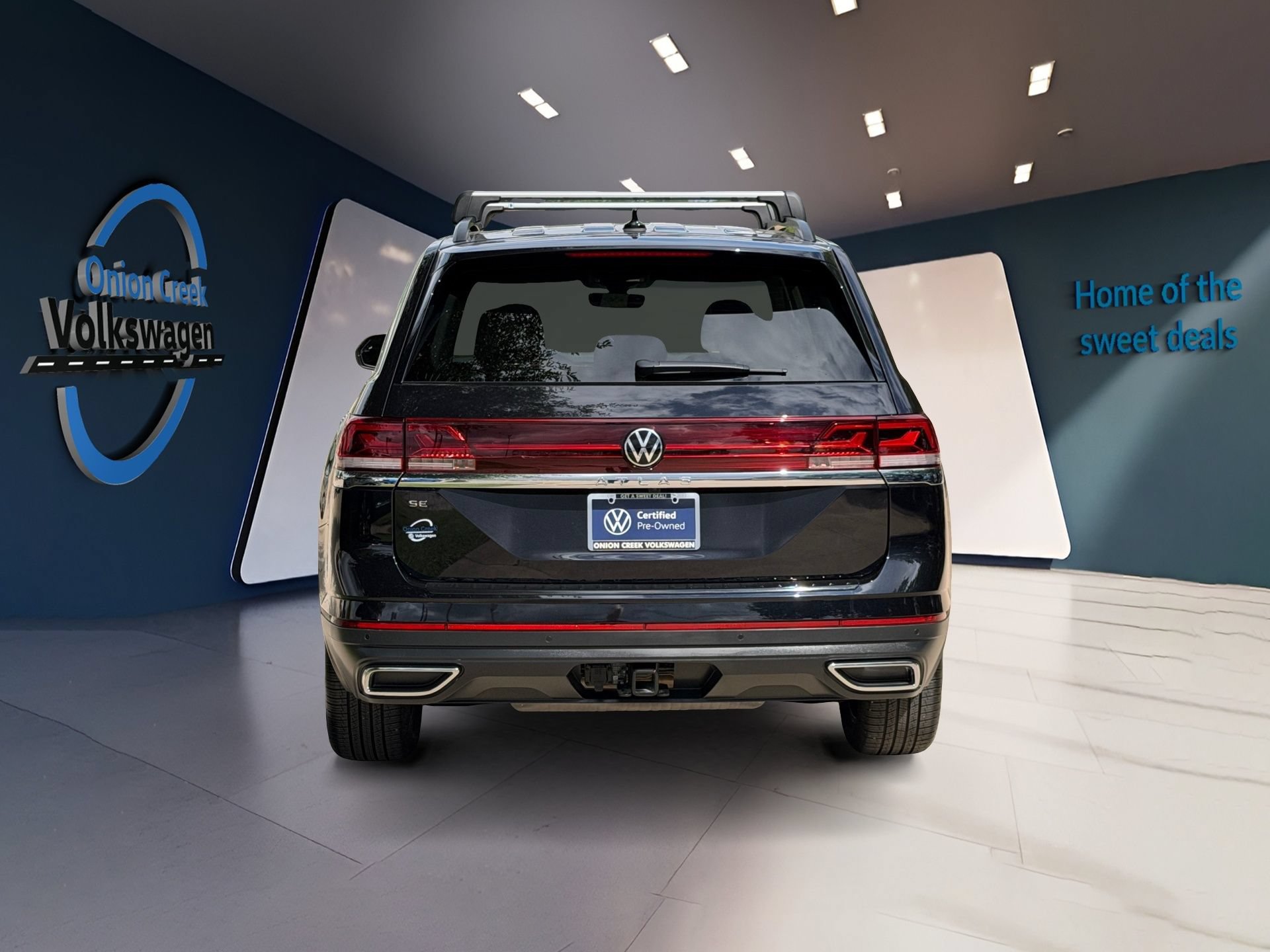 Certified 2026 Volkswagen Atlas SE FWD image 9