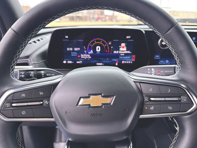 Certified 2025 Chevrolet Traverse LT w/ Driver Confidence Package image 11