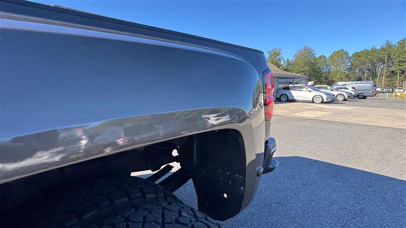 Used 2015 Chevrolet Silverado 3500 High Country w/ Duramax Plus Package AWD/4WD image 20