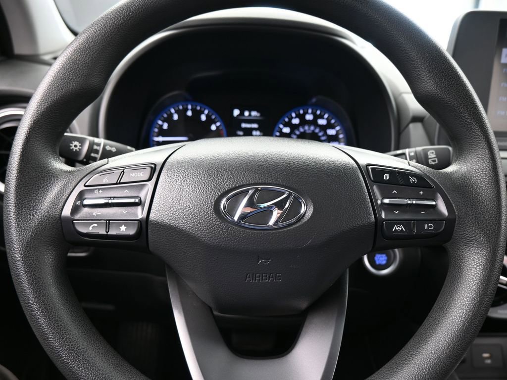 Used 2023 Hyundai Kona SEL image 29